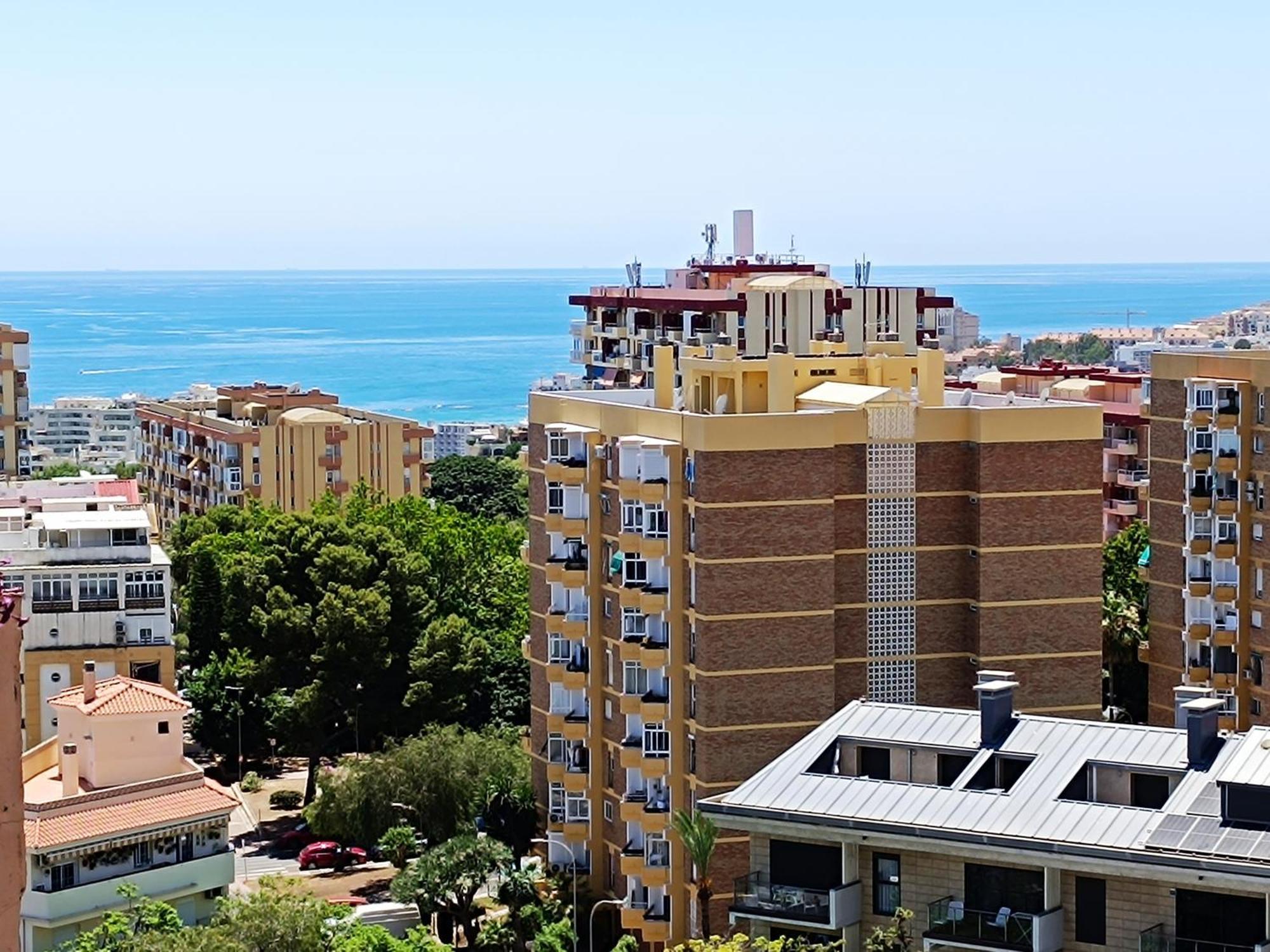 Attico Acuario, 2 Bathrooms Top Floor Appartment With Sea And Mountain Views Benalmádena Exteriér fotografie